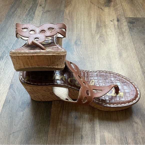 Sam Edelman Brown Wedge sandals 7.5 womens. In Great Condition. - Picture 3 of 8